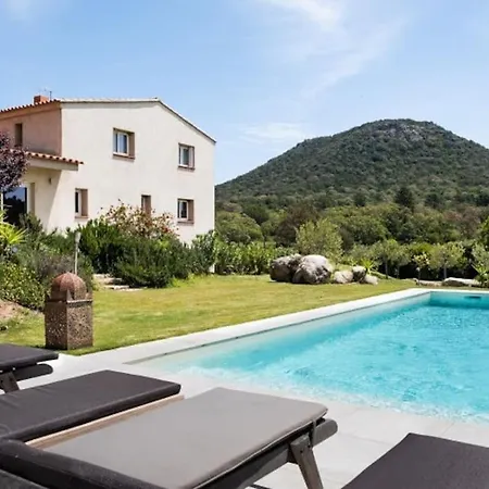 13 Couchages Villa Porto-Vecchio (Corsica)